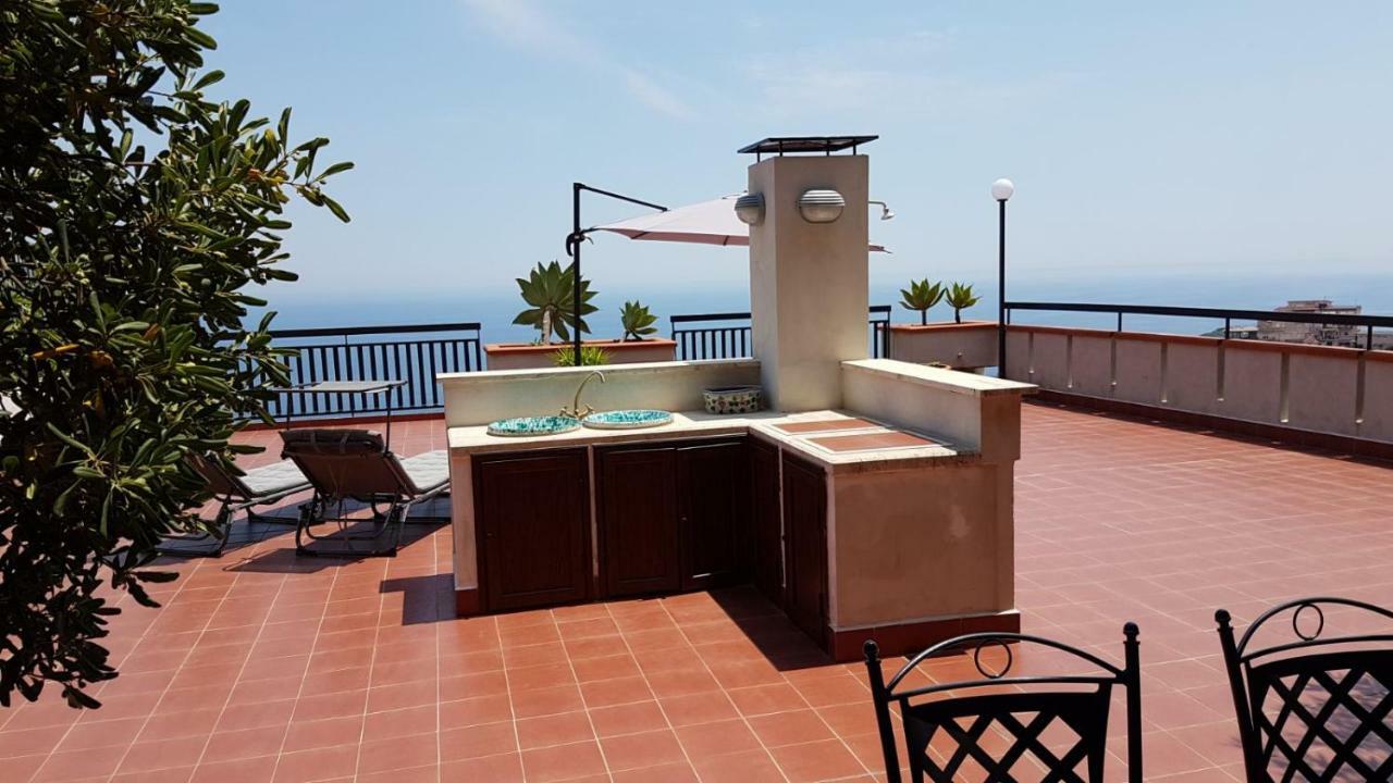 Elisa'S House Apartman Taormina Kültér fotó