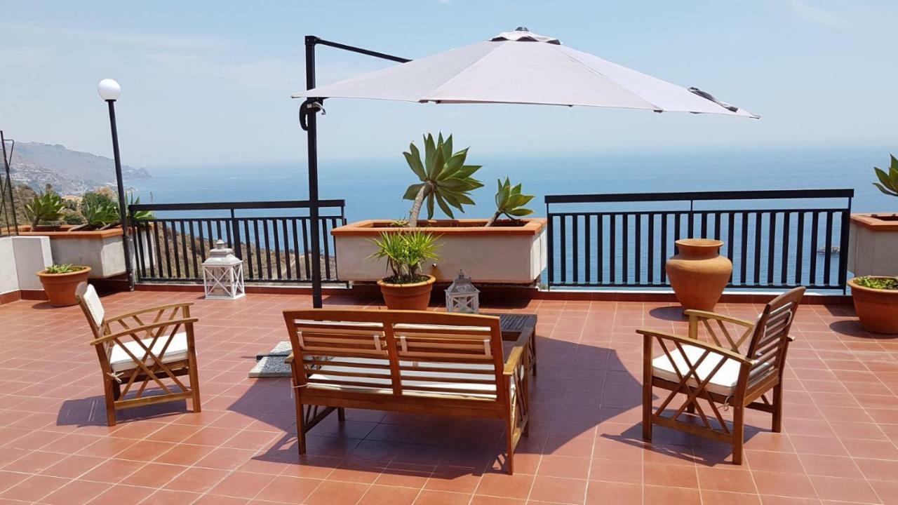 Elisa'S House Apartman Taormina Kültér fotó