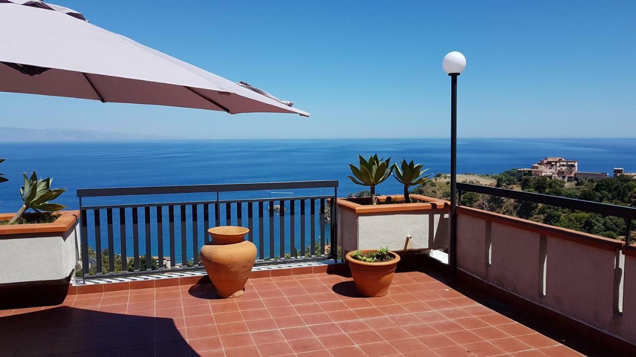 Elisa'S House Apartman Taormina Kültér fotó